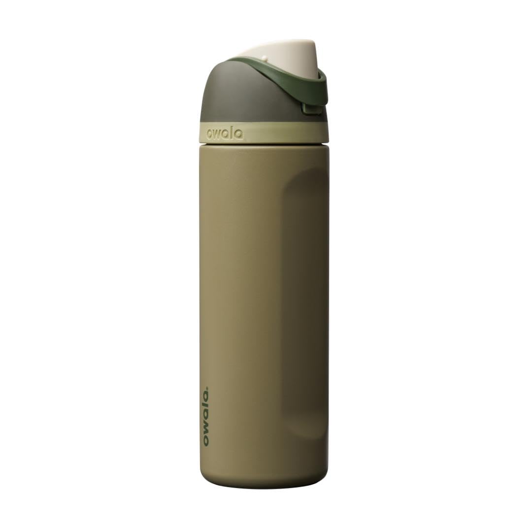 Owala FreeSip Insulated Stainless Steel Water Bottle with Straw, BPA-Free Sports Water Bottle, Great for Travel, 24 Oz, Denim